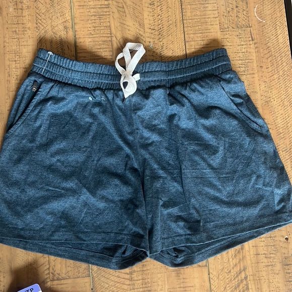NWOT - Pacific Trail Ladies' Cozy Short
(multiple sizes & colours available ) - Picture 9 of 13